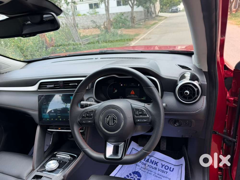 Mg Zs Ev 2025 3500 Km Driven