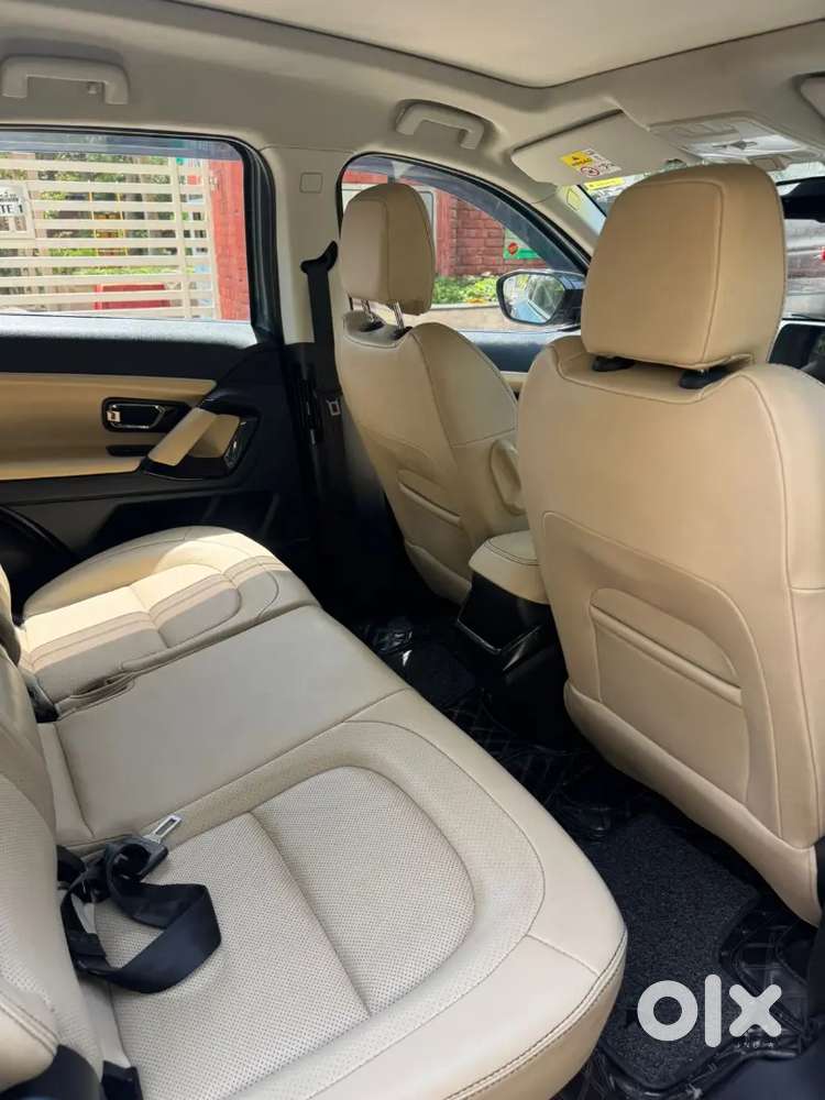 Tata Safari  Diesel Well Maintained Top Model Automatic