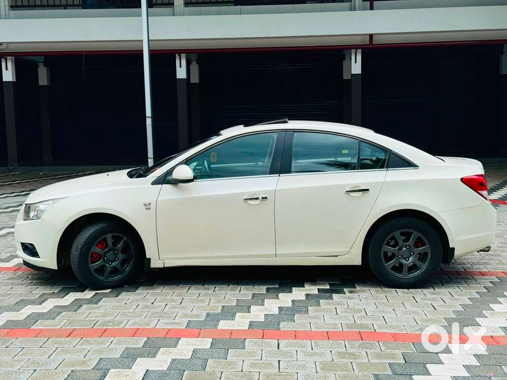 Chevrolet Cruze Diesel Ltz 2010 Year