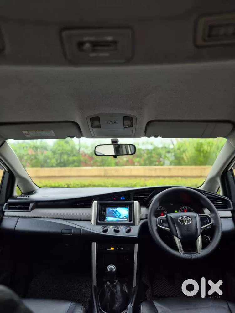 Toyota Innova Crysta G 8 Str, 2016, Diesel