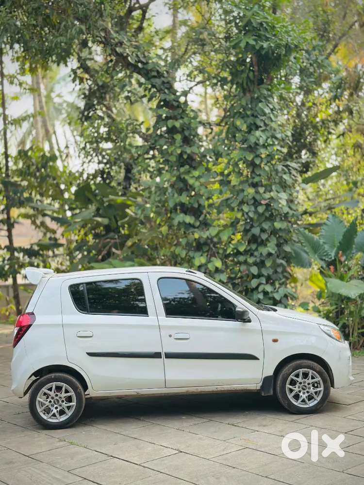 No Complaints
New Tyre And Alloys 
Showroom Service 
Spoiler Added