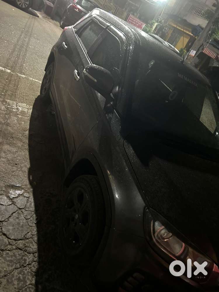 Maruti Suzuki Brezza Lxi 2020 Model