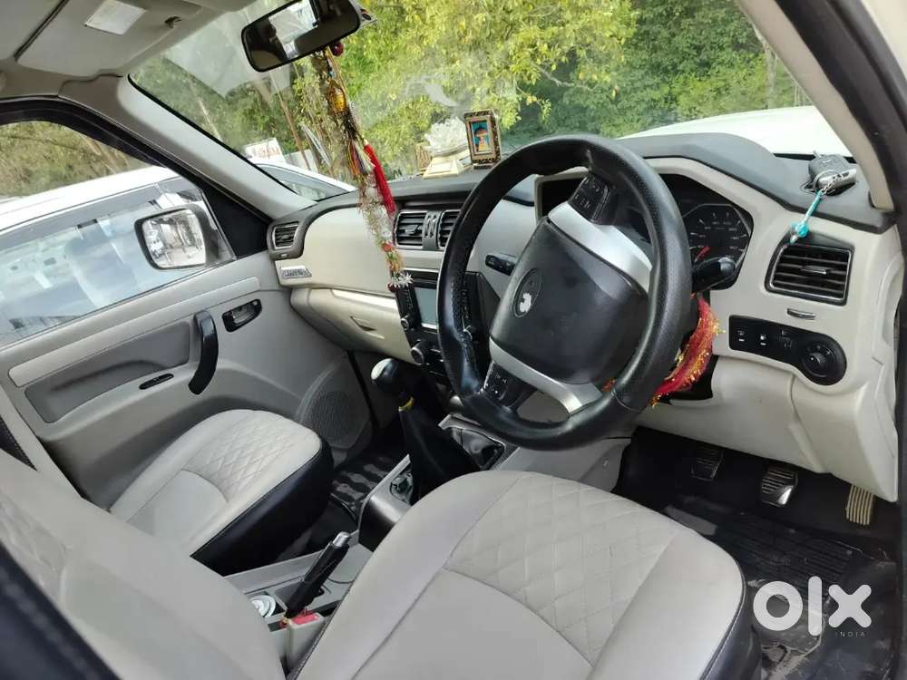 Mahindra Scorpio 2016 Diesel 80000 Km Driven