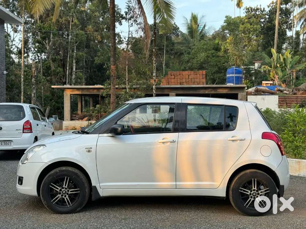 Maruti Suzuki Swift 2009 Diesel 168000 Km Driven