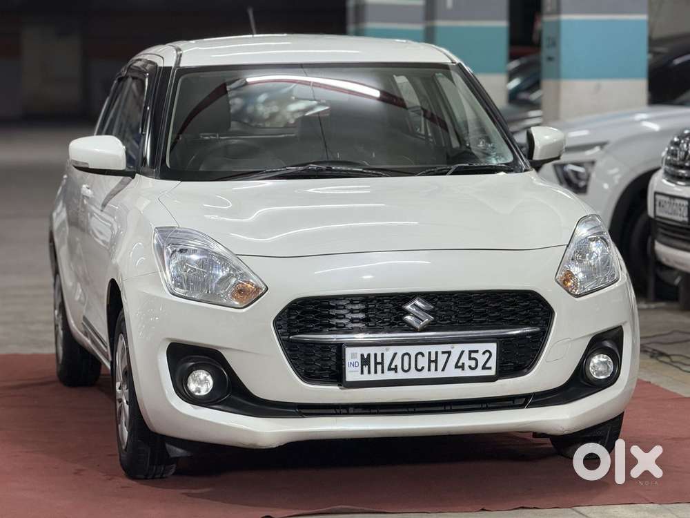 Maruti Suzuki Swift Vxi + Manual, 2022, Petrol