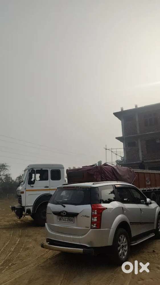 Mahindra Xuv500 2017 Diesel 92000 Km Driven