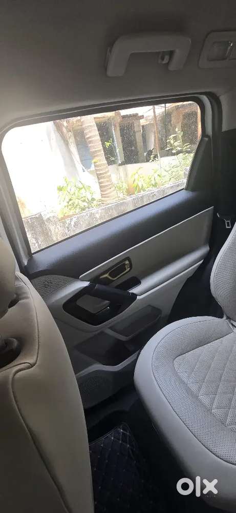 Tata Safari Gold Edition Top Model Automatic  6 Seater  2022