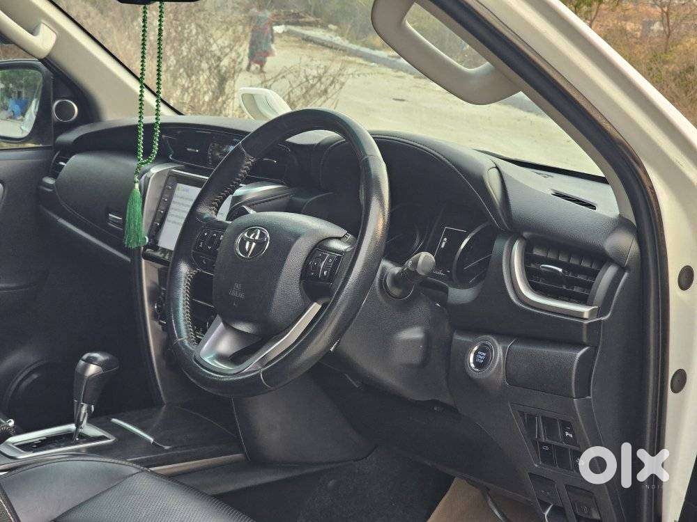 Toyota Fortuner 4x2 At 2.8 Diesel, 2021, Diesel