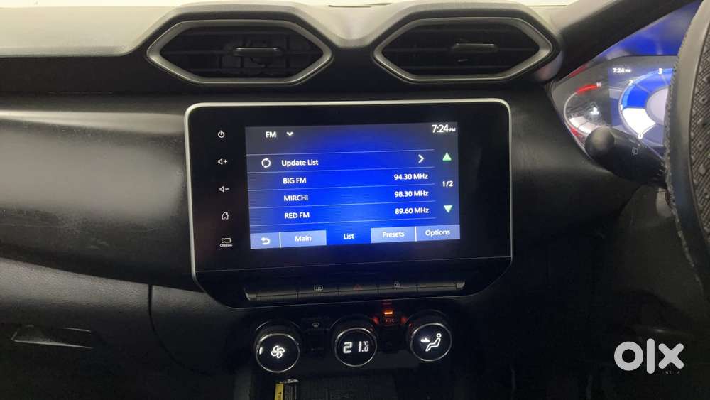 Nissan Magnite 1.0 Xv Premium Turbo (o), 2022, Petrol