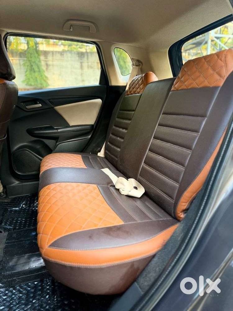 Honda Jazz V Mt Privilege, 2019, Petrol