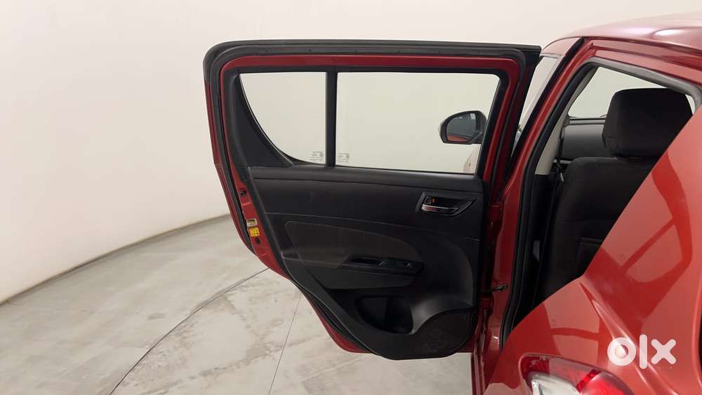 Maruti Suzuki Swift Vvt Vxi, 2012, Petrol