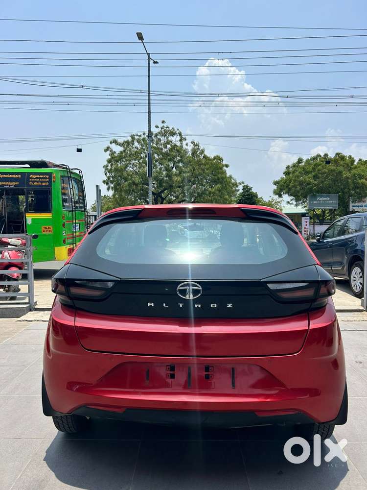 Tata Altroz 1.2 Xe, 2021, Petrol