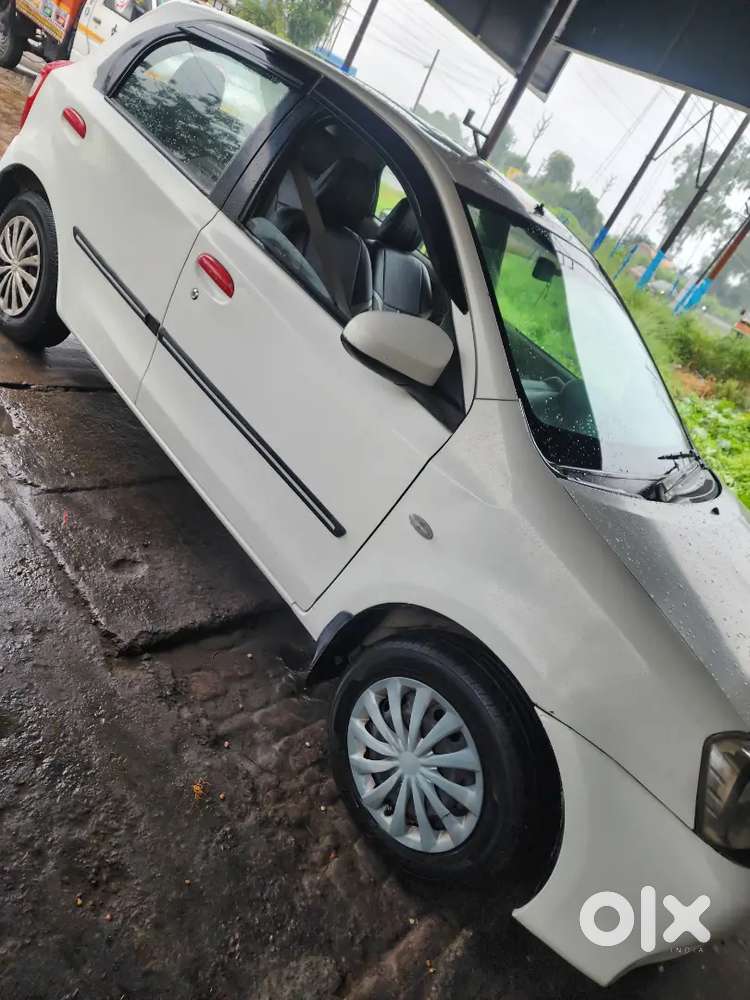 Toyota Etios Liva 2016 Car