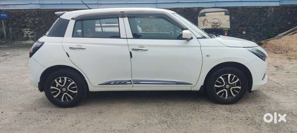 Maruti Suzuki Swift, 2025, Petrol