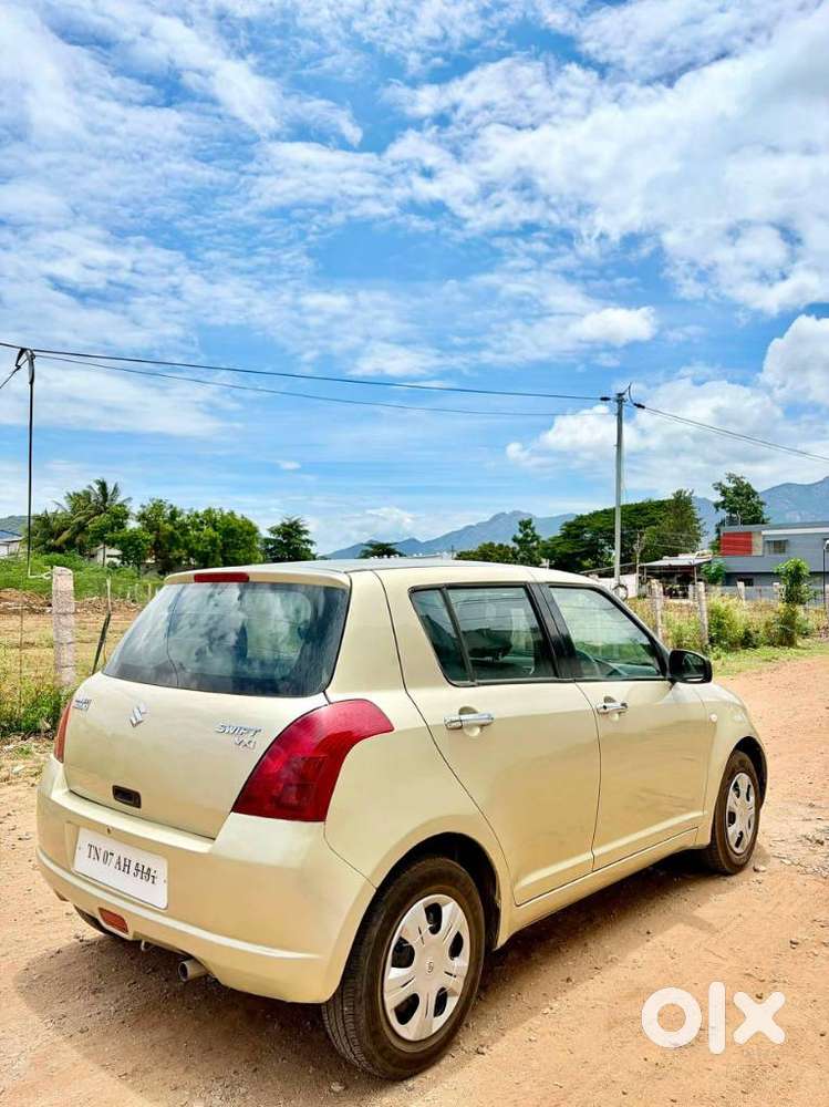 Maruti Suzuki Swift 1.3 Lxi, 2006, Petrol