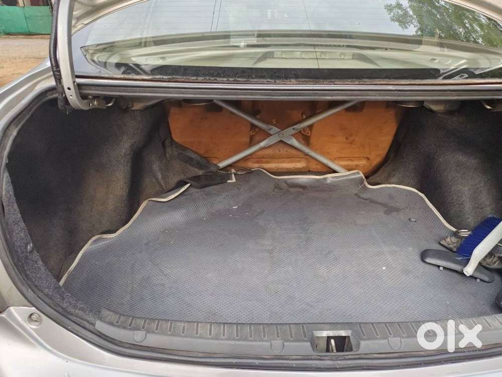 Toyota Corolla Altis 2010-2013 Diesel D4dj, 2011, Diesel