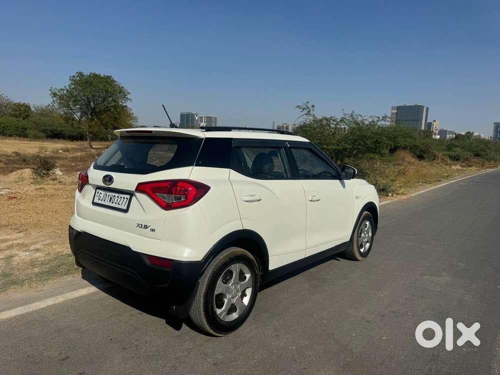 Mahindra Xuv300 W6 Amt Diesel, 2021, Diesel
