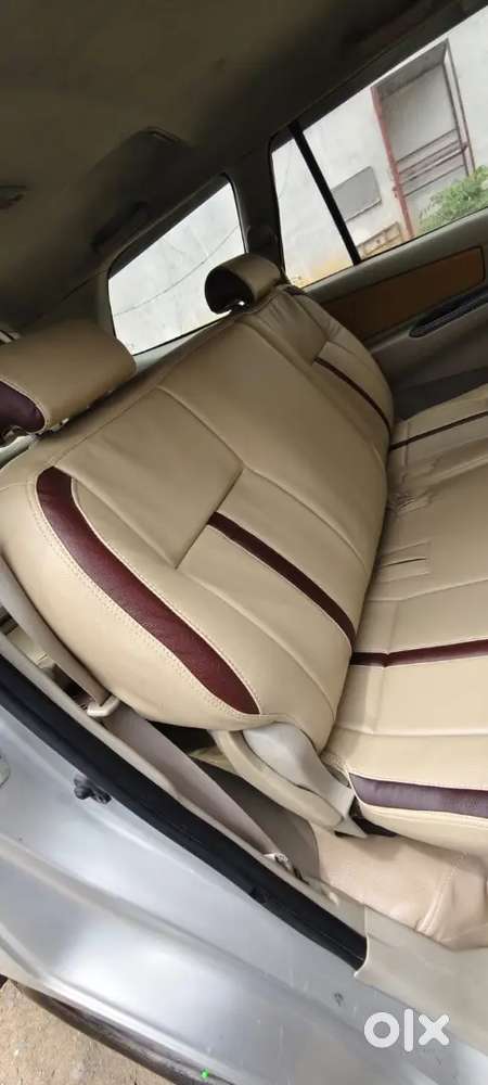 Toyota Innova 2.5 G, 2012 Diesel 7-seater