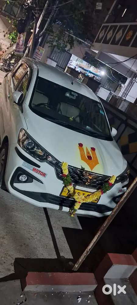 Maruti Suzuki Ertiga Vxi Petrol 2024