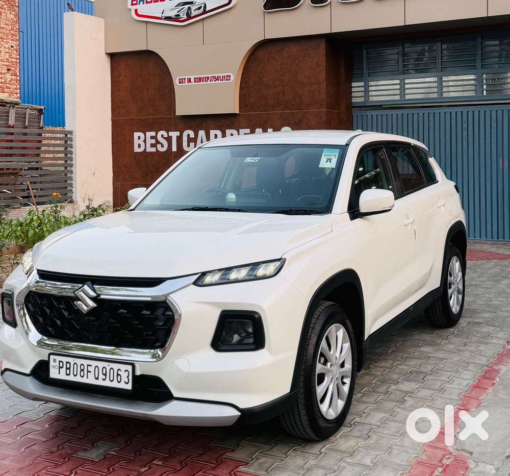 Maruti Suzuki Grand Vitara 2.4 At, 2025, Petrol