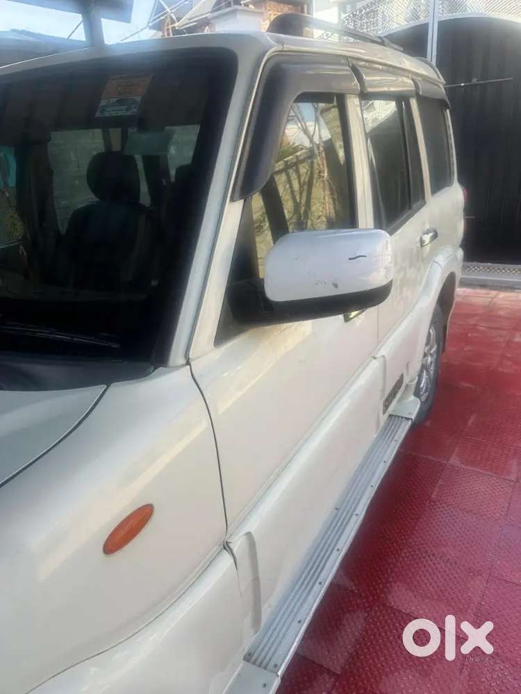 Mahindra Scorpio 2013 Top Model Vlx Well Maintained With Captain Seats