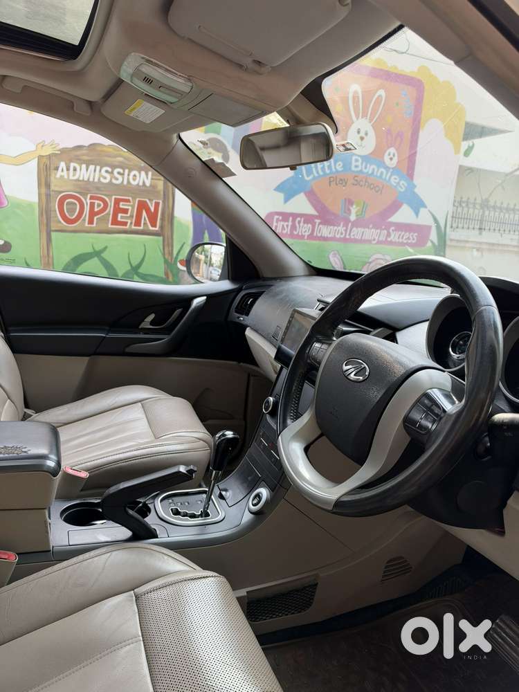 Mahindra Xuv500 2.2 W10 Sportz Edition At, 2016, Diesel