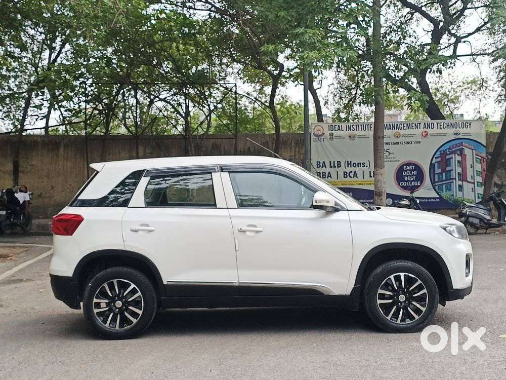 Maruti Suzuki Brezza 1.5 Lxi Smart Hybrid, 2021, Petrol