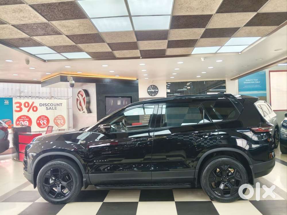 Tata Safari Adventure Plus Dark Edition, 2024, Diesel