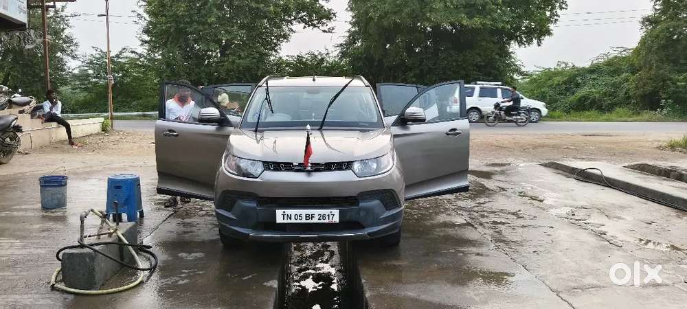 Mahindra Kuv100 Nxt 2016 Petrol 32000 Km Driven