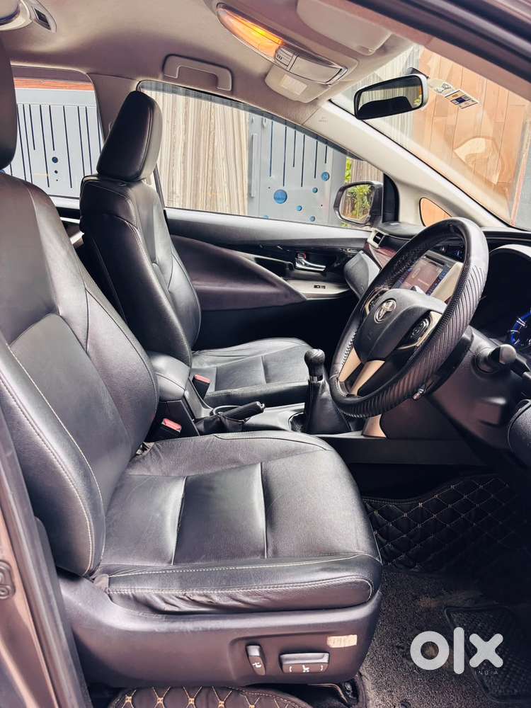 Toyota Innova Crysta 2.4 Z 7 Str, 2016, Diesel