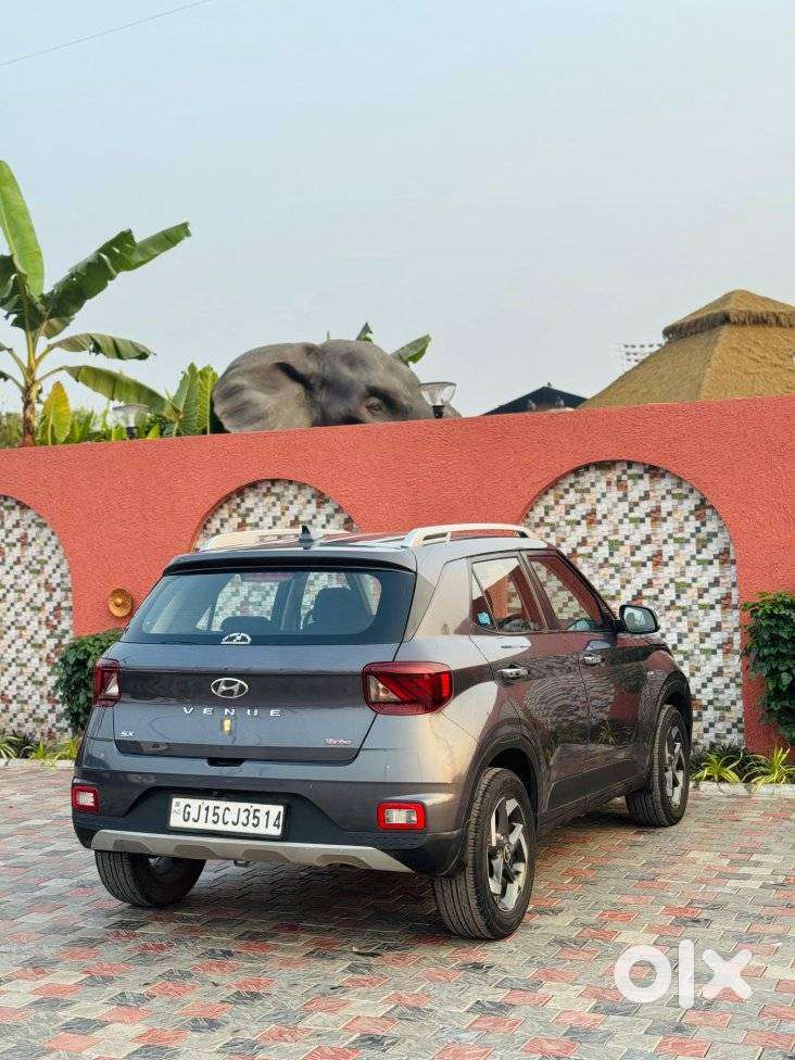 Hyundai Venue 1.5 Crdi Sx (o), 2019, Petrol