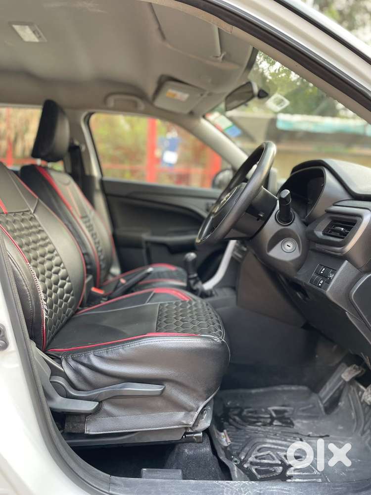 Maruti Suzuki Brezza 1.5 Vxi Smart Hybrid, 2022, Petrol