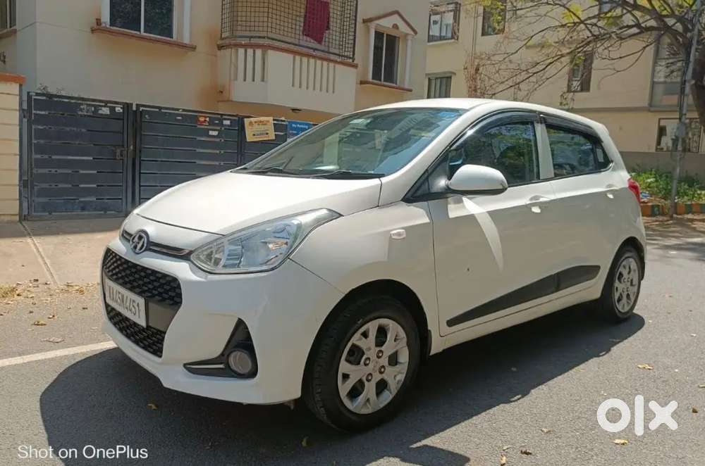 Grand I 10  Sportz Petrol