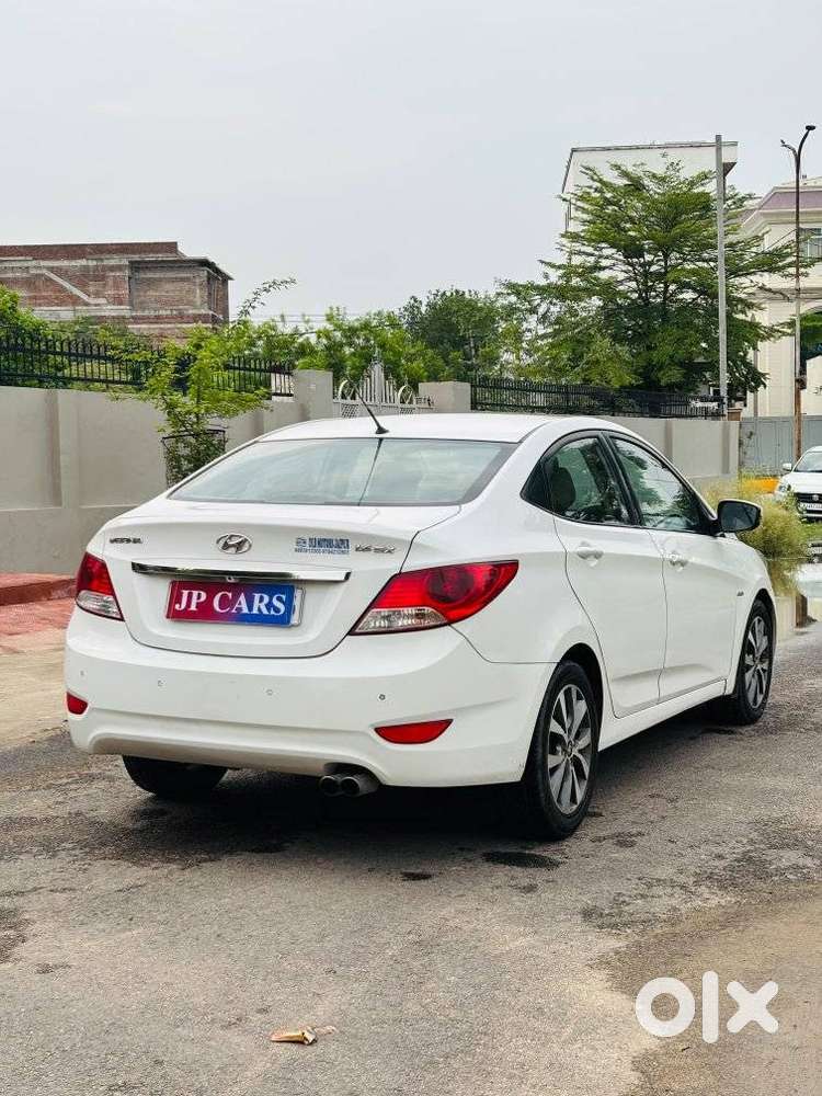 Hyundai Verna 1.6 Sx Crdi (o), 2014, Diesel