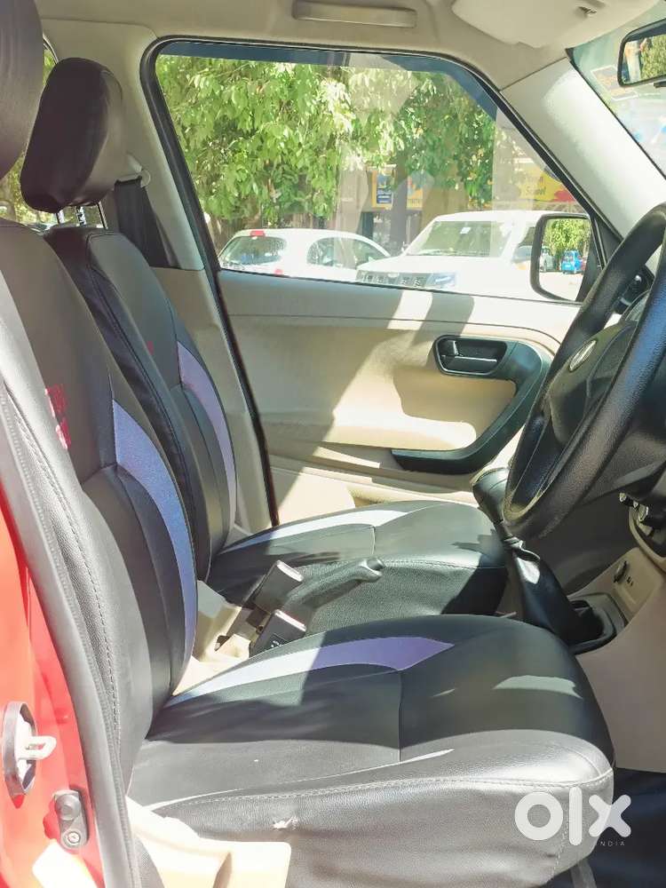 Mahindra Tuv 300 2016 Diesel 65000 Kms Driven