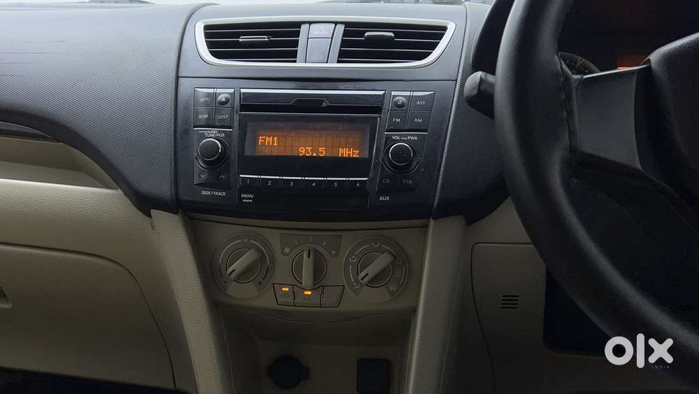 Maruti Suzuki Swift Dzire 1.3 Vxi, 2015, Petrol