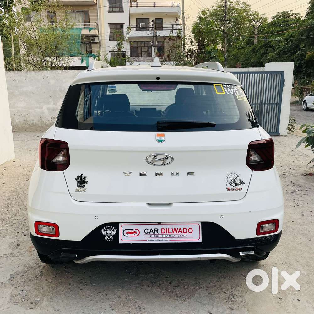 Hyundai Venue 1.0 Sx (o) Turbo Dct Dual Tone, 2020, Petrol