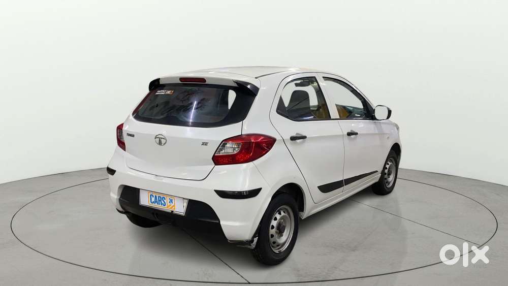 Tata Tiago Xe, 2018, Petrol