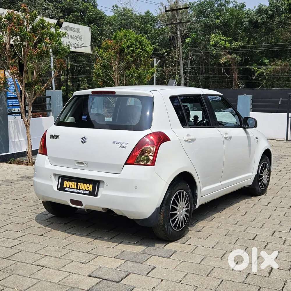 Maruti Suzuki Swift 2010 Diesel 146000 Km