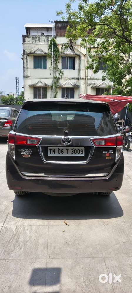 Toyota Innova Crysta 2.8 Zx At, 2017, Diesel