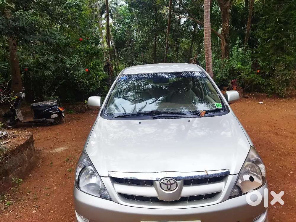 Toyota Innova 2006
