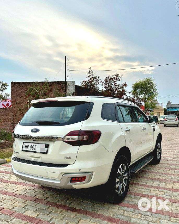 Ford Endeavour Titanium 4x2, 2021