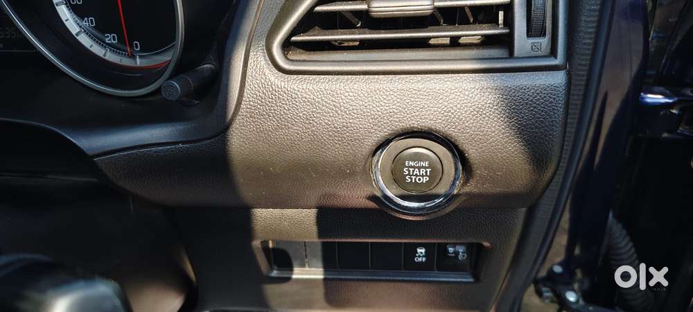 Maruti Suzuki Swift 1.3 Zxi, 2023, Petrol