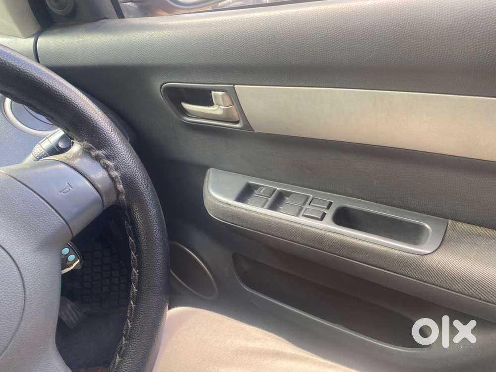 Maruti Suzuki Swift 2011 Diesel 200000 Km Driven