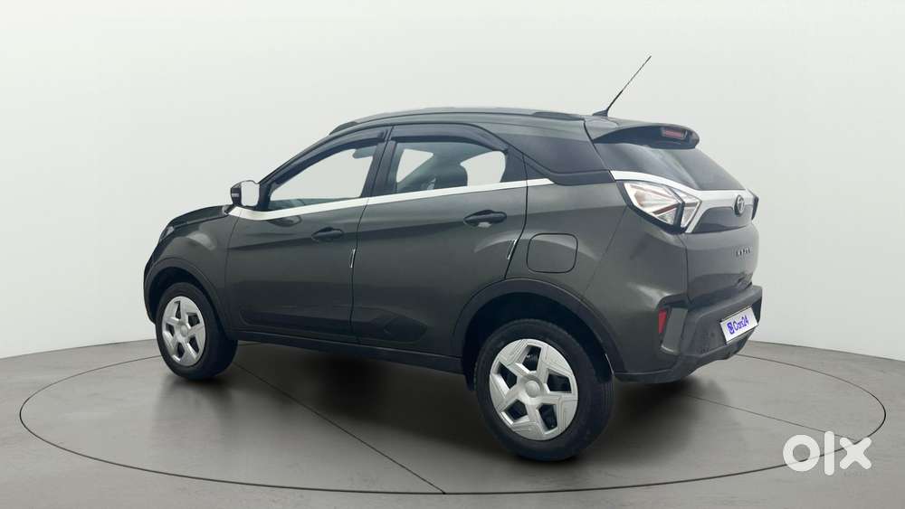 Tata Nexon 1.2 Revotron XMA AMT, 2022, Petrol