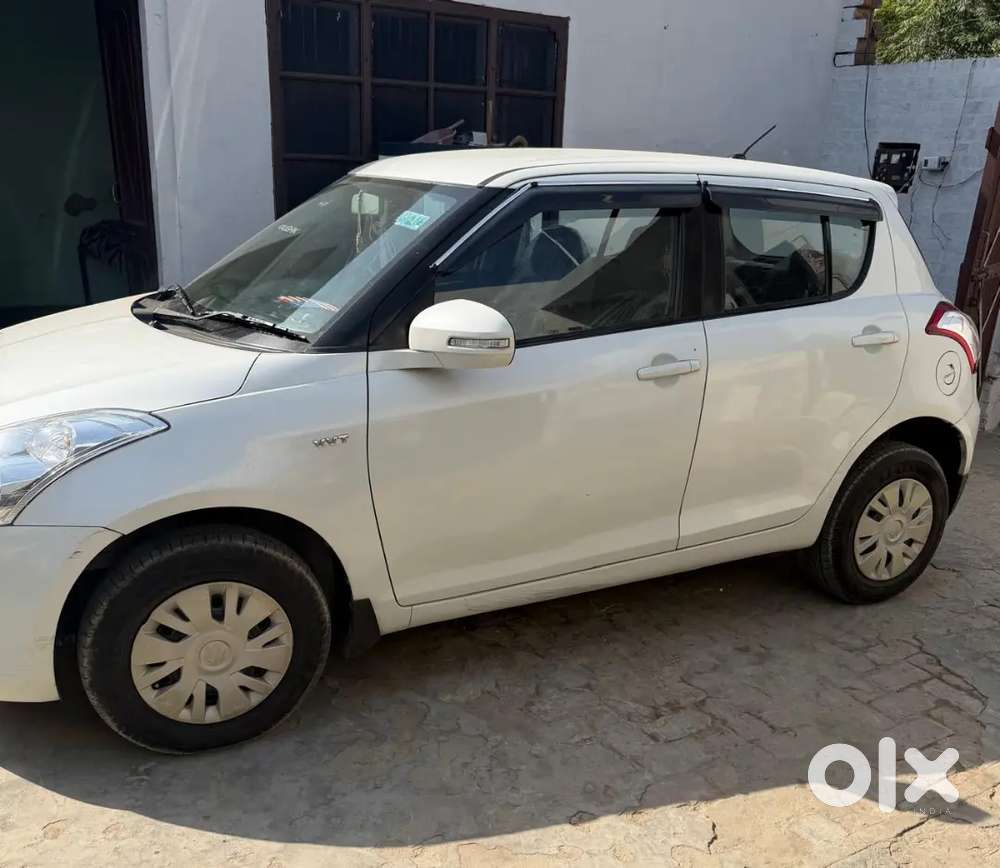 Maruti Suzuki Swift Vxi Petrol 2012 Well Maintained
