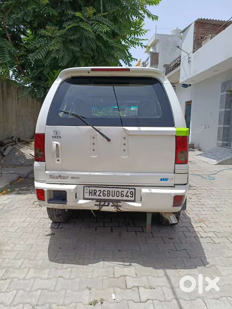 Tata Safari 2012