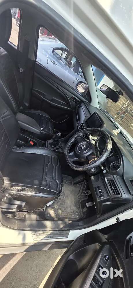 Maruti Brezza Lxi 2025