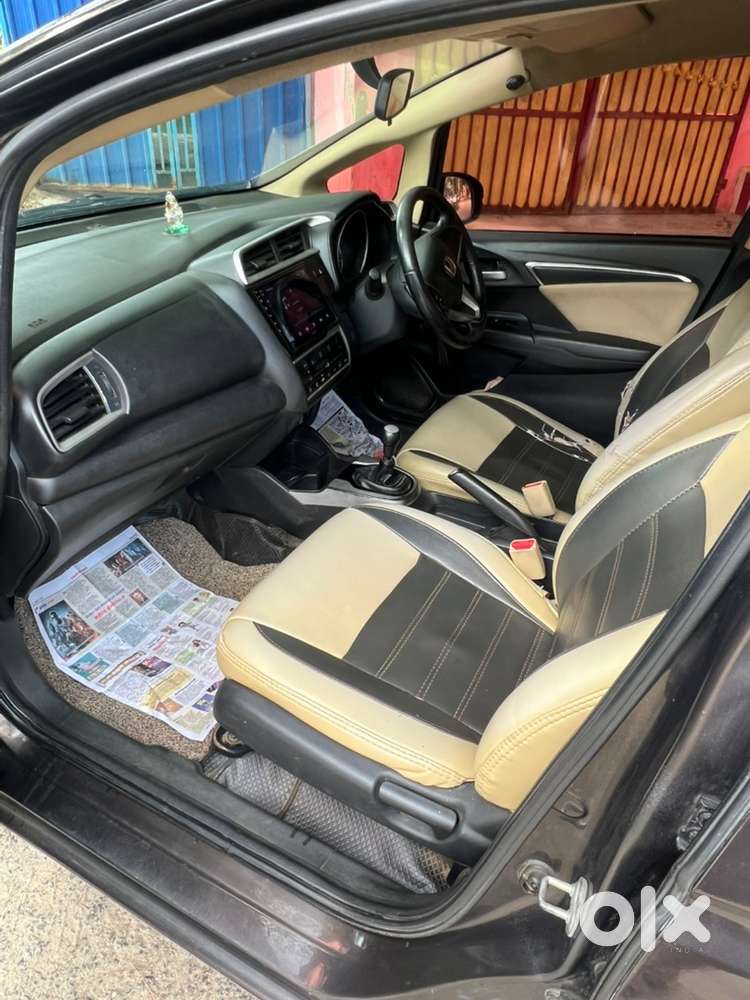 Honda Jazz V I-dtec &ndash; 2018 Model | Excellent Condition