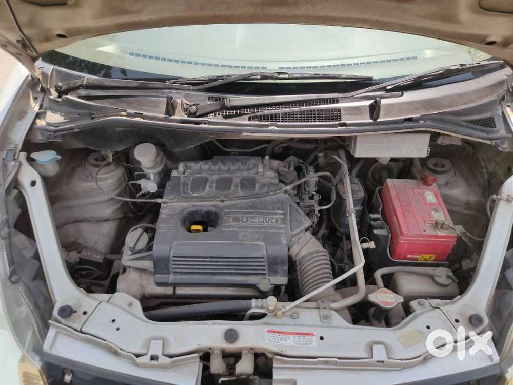 Maruti Suzuki Zen Estilo Lxi Bs Iv, 2013, Petrol